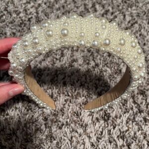 Pearl headband